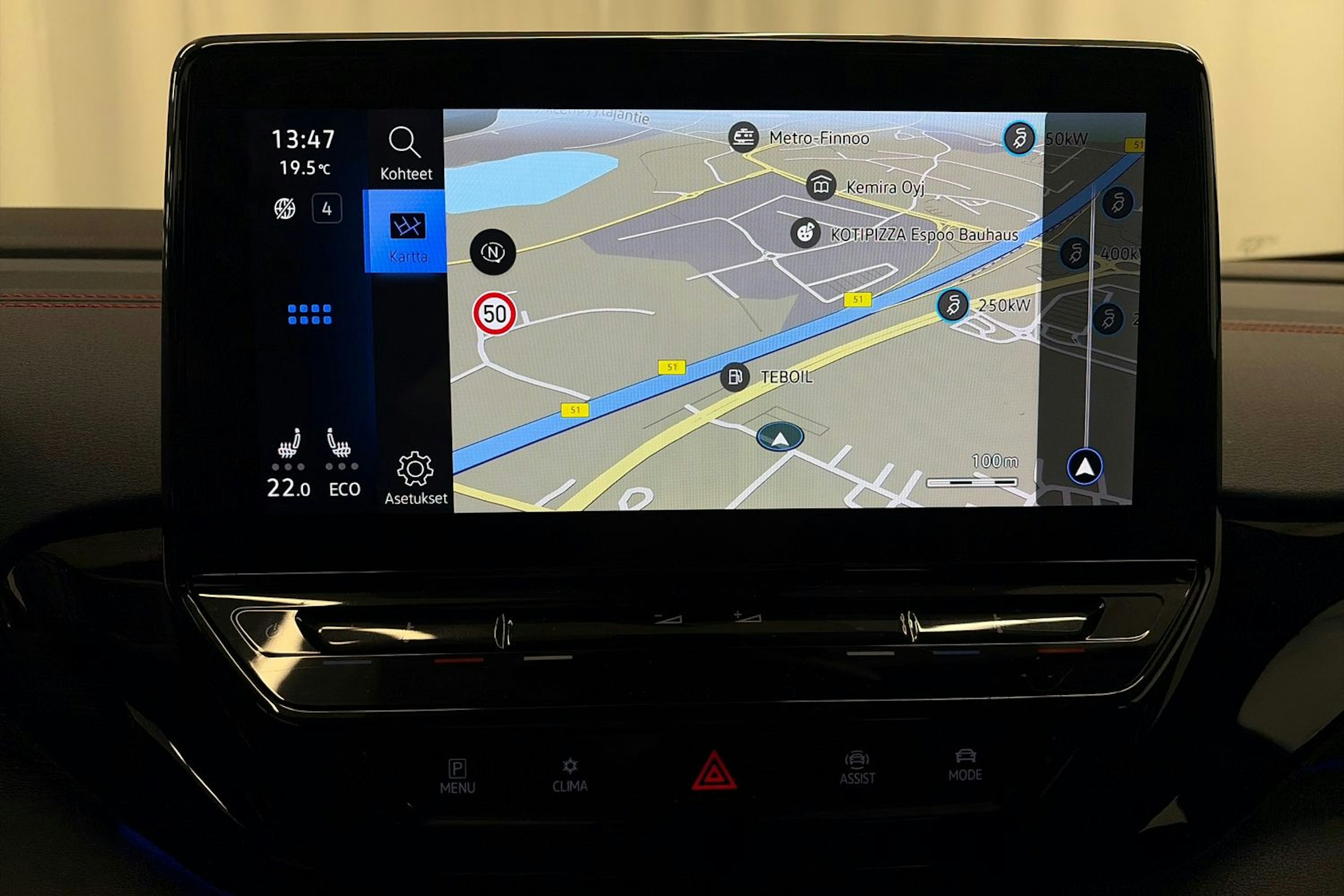 musta Volkswagen ID.4 2022 kuva 18.