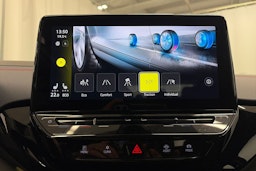 musta Volkswagen ID.4 2022 kuva 26.