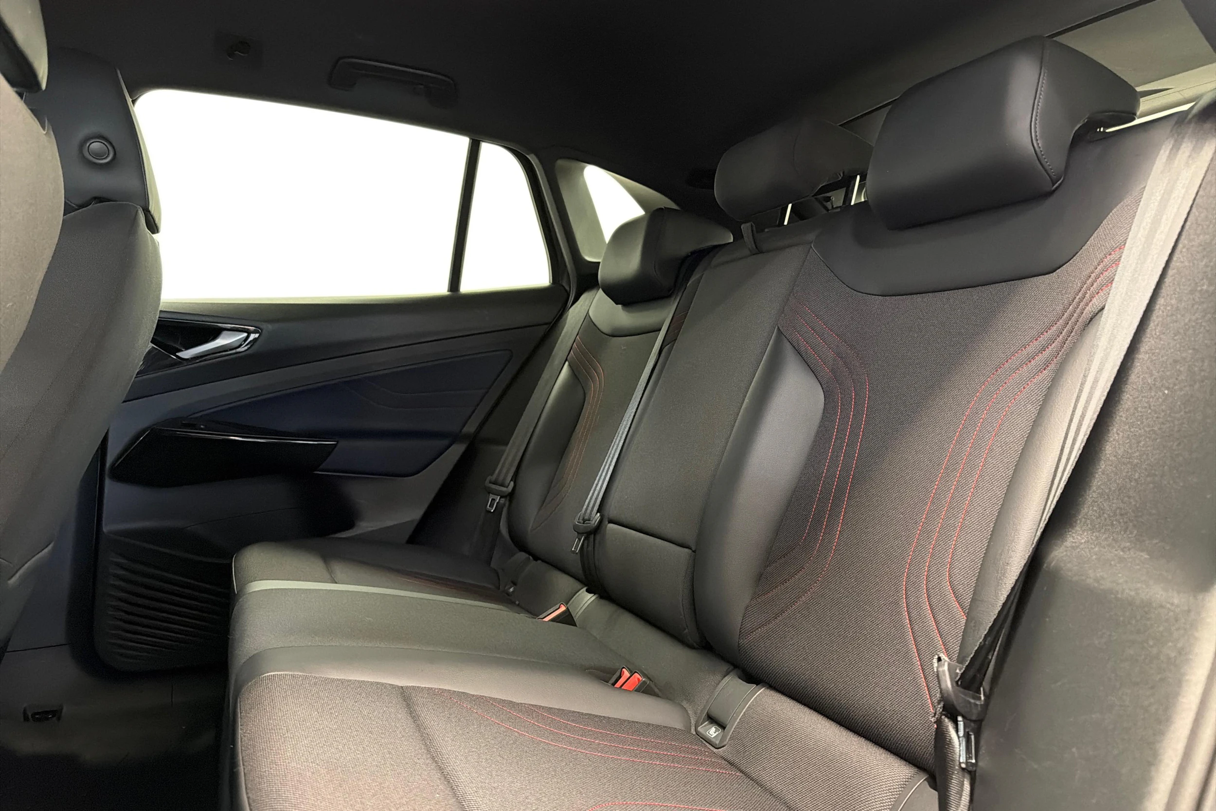 ruskea (beige) Volkswagen ID.4 2022 kuva 8.