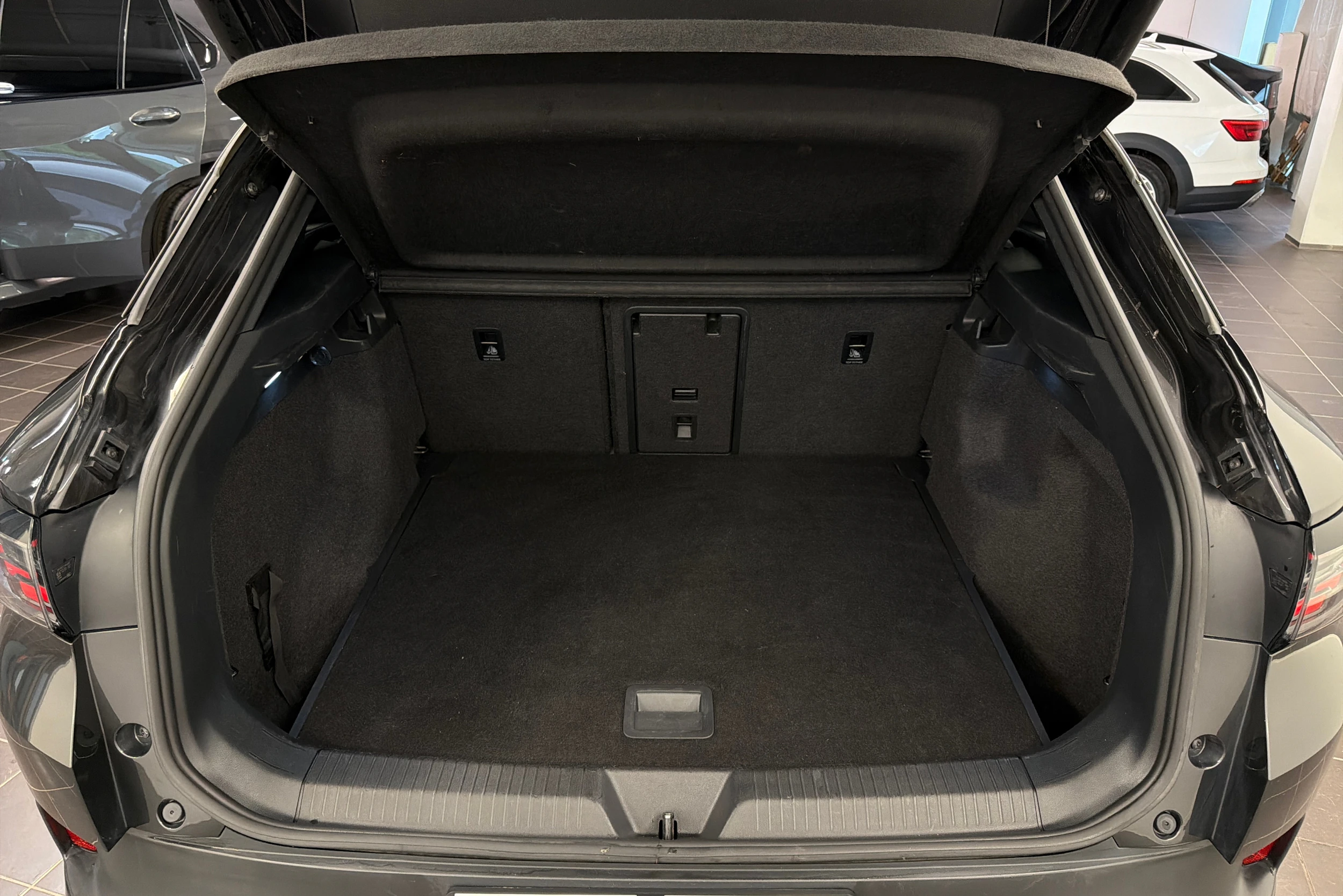 ruskea (beige) Volkswagen ID.4 2022 kuva 30.