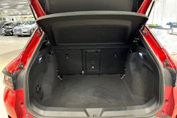punainen Volkswagen ID.4 2022 kuva 23.