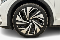 valkoinen Volkswagen ID.4 2022 kuva 9.