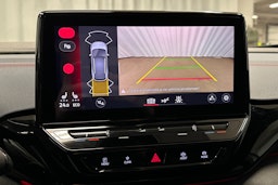 valkoinen Volkswagen ID.4 2022 kuva 24.