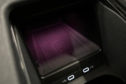 valkoinen Volkswagen ID.4 2022 kuva 25.