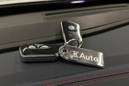 valkoinen Volkswagen ID.4 2022 kuva 26.