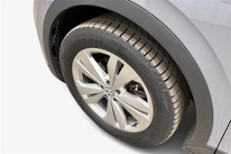 harmaa Volkswagen ID.4 2022 kuva 9.