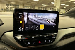 harmaa Volkswagen ID.4 2022 kuva 16.