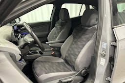 harmaa Volkswagen ID.4 2022 kuva 15.