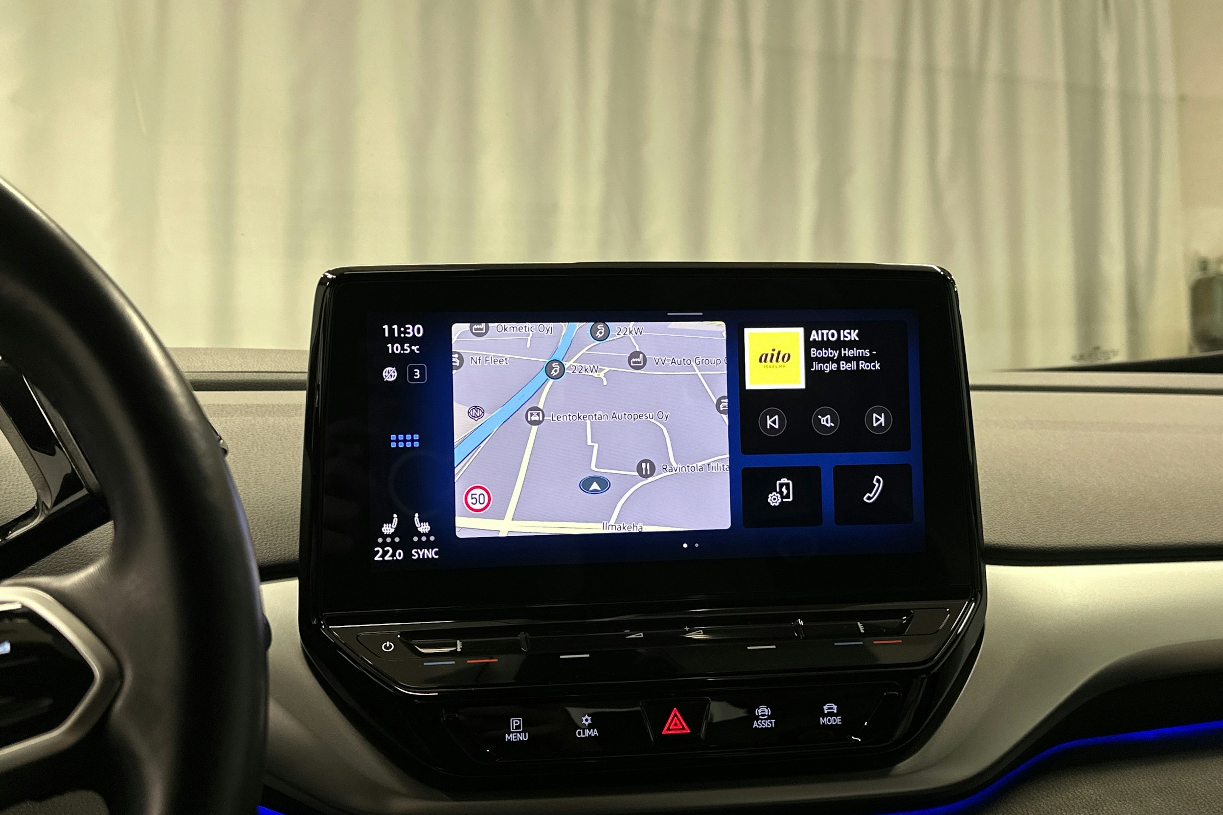 harmaa Volkswagen ID.4 2022 kuva 21.