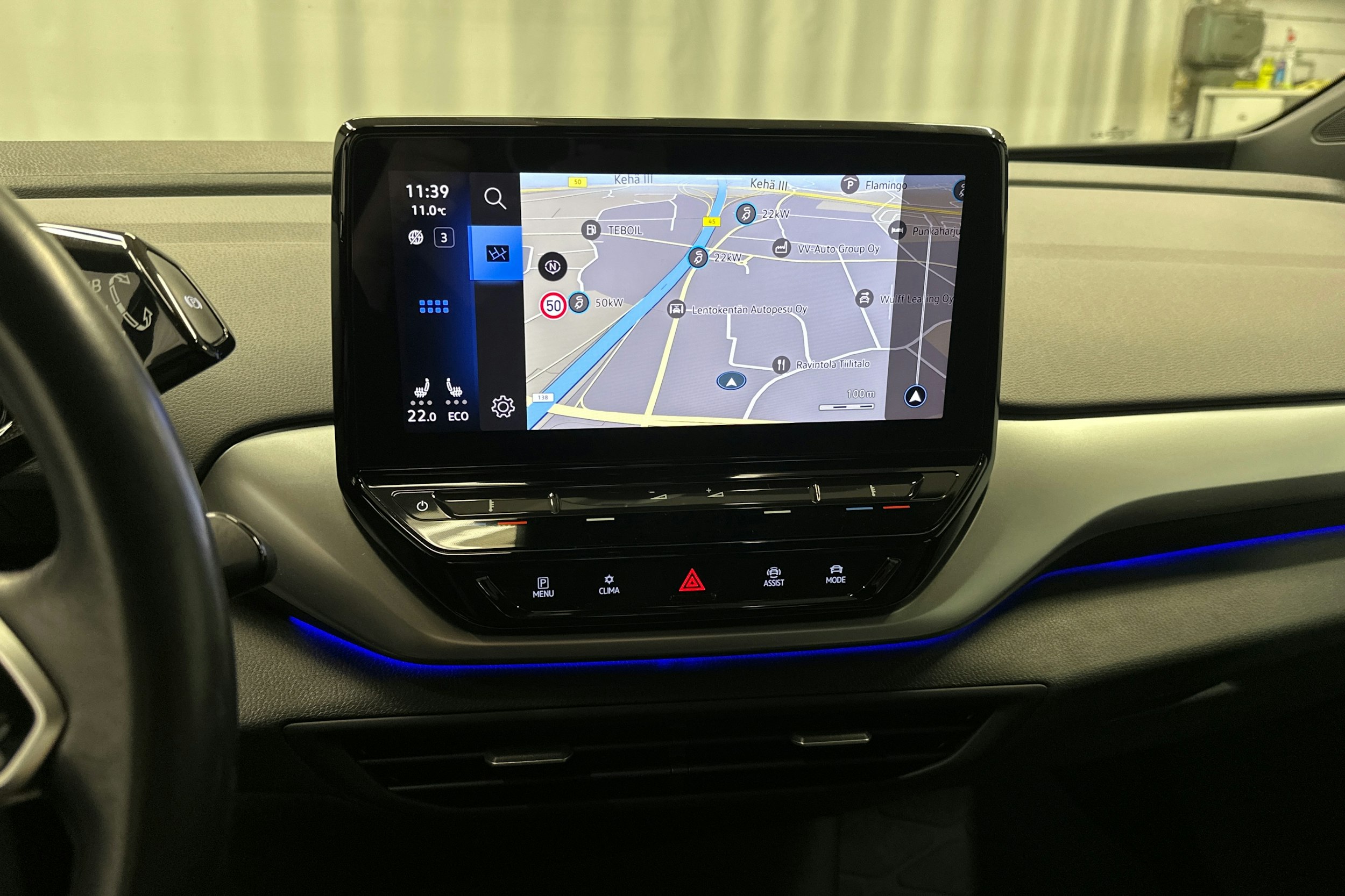 harmaa Volkswagen ID.4 2022 kuva 25.