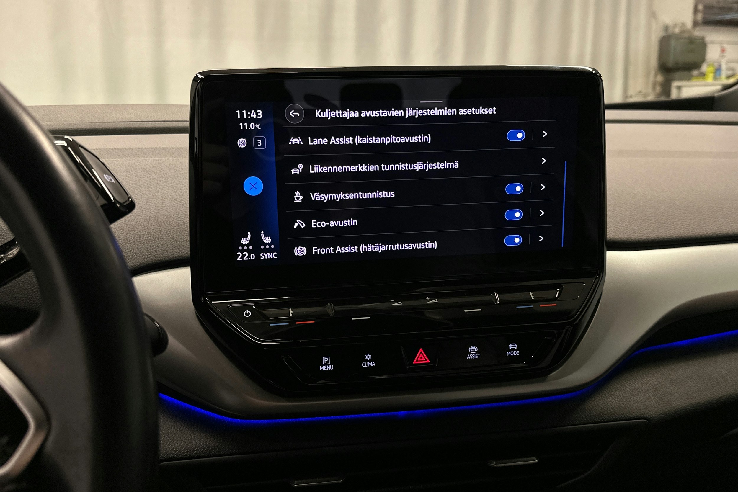 harmaa Volkswagen ID.4 2022 kuva 29.