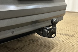 harmaa Volkswagen ID.4 2023 kuva 18.