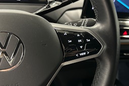 harmaa Volkswagen ID.4 2023 kuva 20.