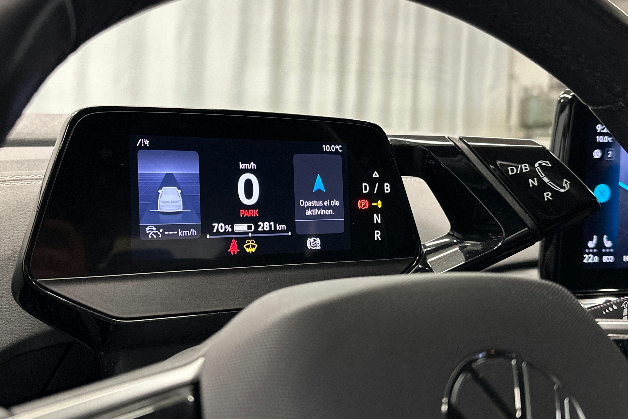 harmaa Volkswagen ID.4 2023 kuva 21.