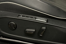 harmaa Volkswagen ID.4 2023 kuva 17.