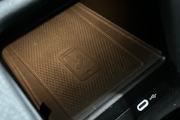 harmaa Volkswagen ID.4 2023 kuva 22.