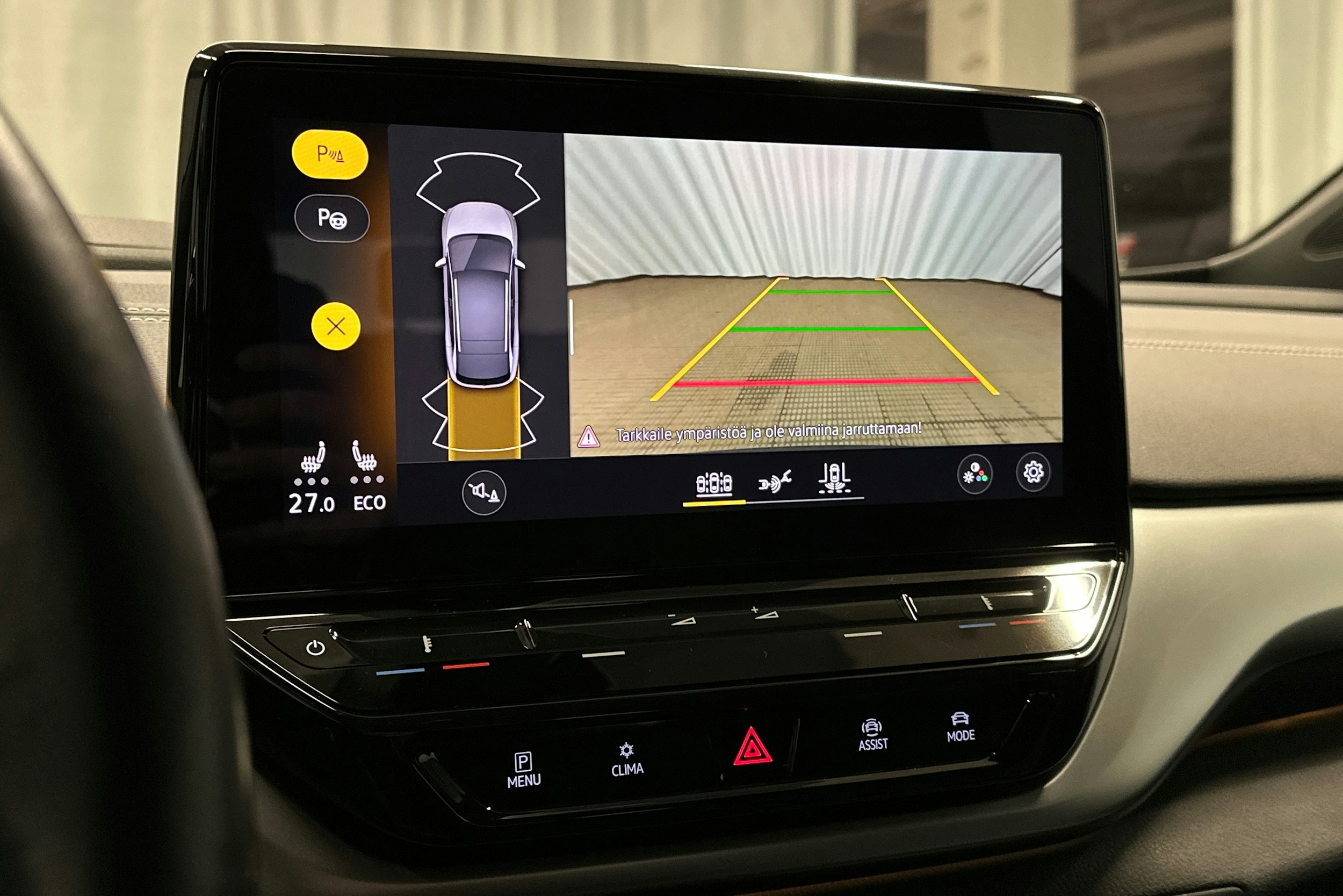 harmaa Volkswagen ID.4 2023 kuva 24.