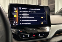 harmaa Volkswagen ID.4 2023 kuva 28.