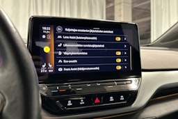 harmaa Volkswagen ID.4 2023 kuva 29.