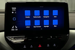 harmaa Volkswagen ID.4 2022 kuva 16.