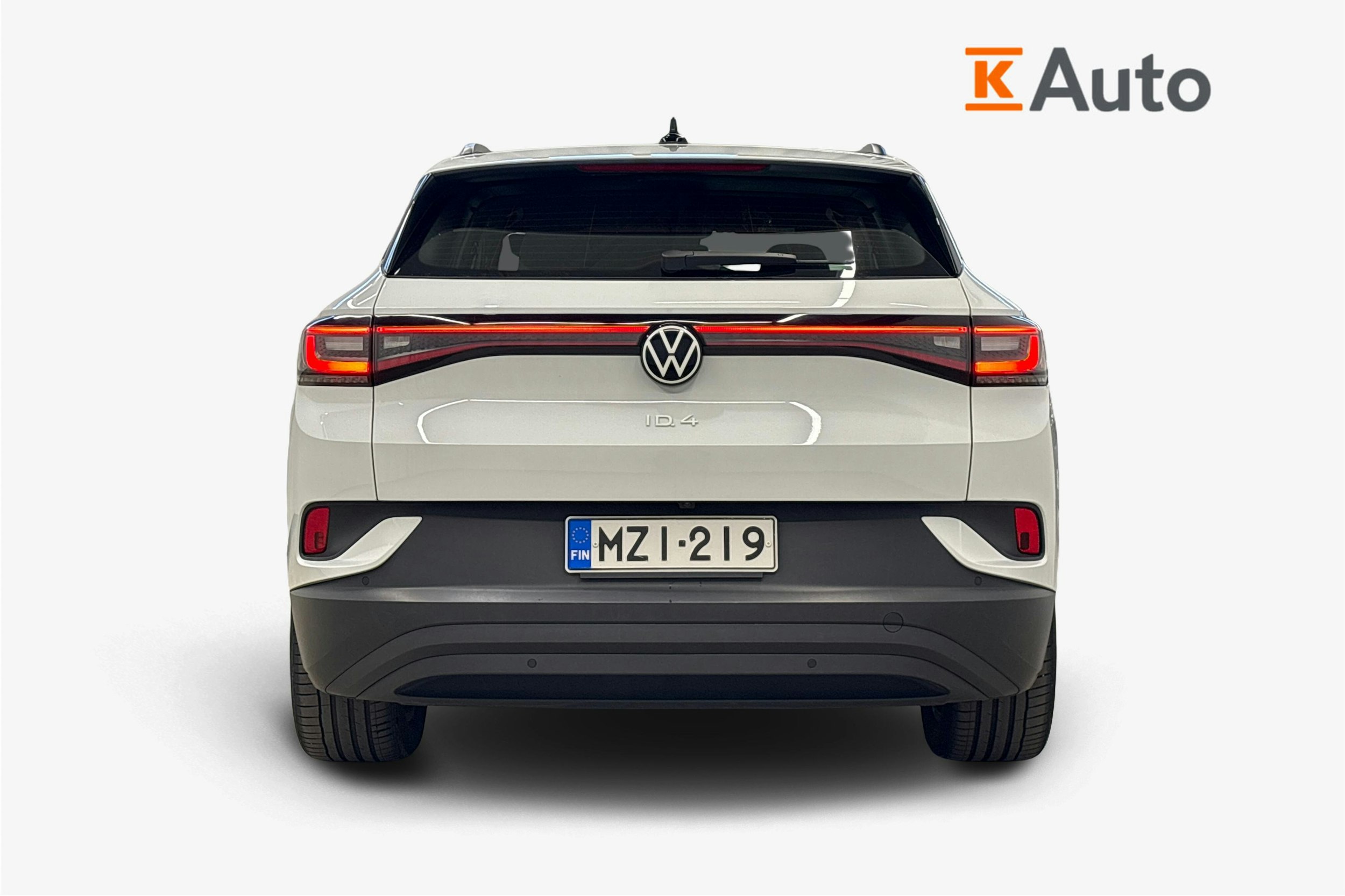 valkoinen Volkswagen ID.4 2022 kuva 3.
