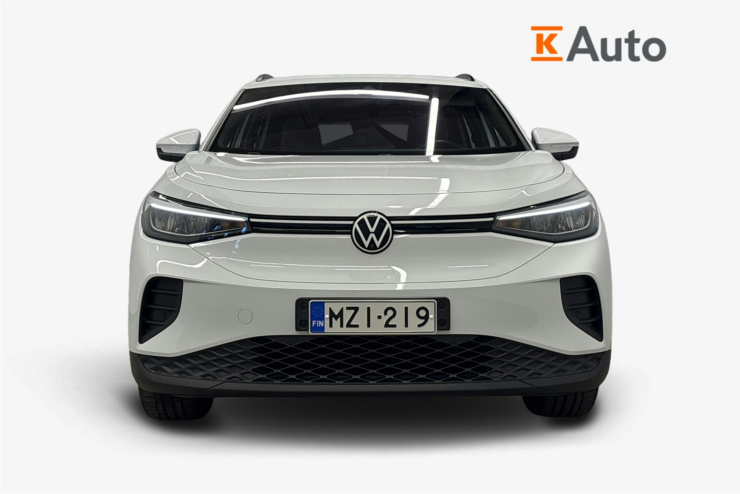 valkoinen Volkswagen ID.4 2022 kuva 5.