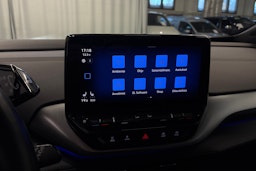 valkoinen Volkswagen ID.4 2022 kuva 19.