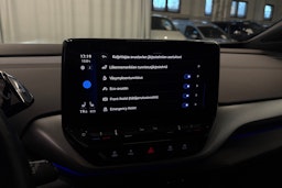 valkoinen Volkswagen ID.4 2022 kuva 23.