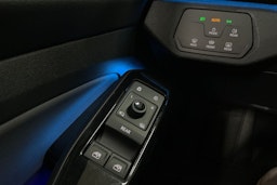 Valkoinen Volkswagen ID.4 2022 kuva 28.