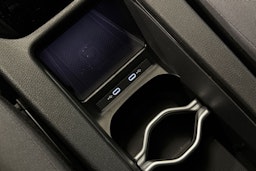 musta Volkswagen ID.4 2022 kuva 15.