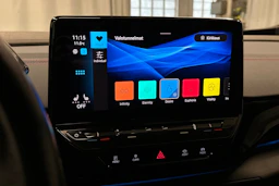 valkoinen Volkswagen ID.4 2022 kuva 22.