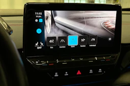 valkoinen Volkswagen ID.4 2022 kuva 24.