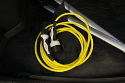 harmaa Volkswagen ID.4 2022 kuva 35.
