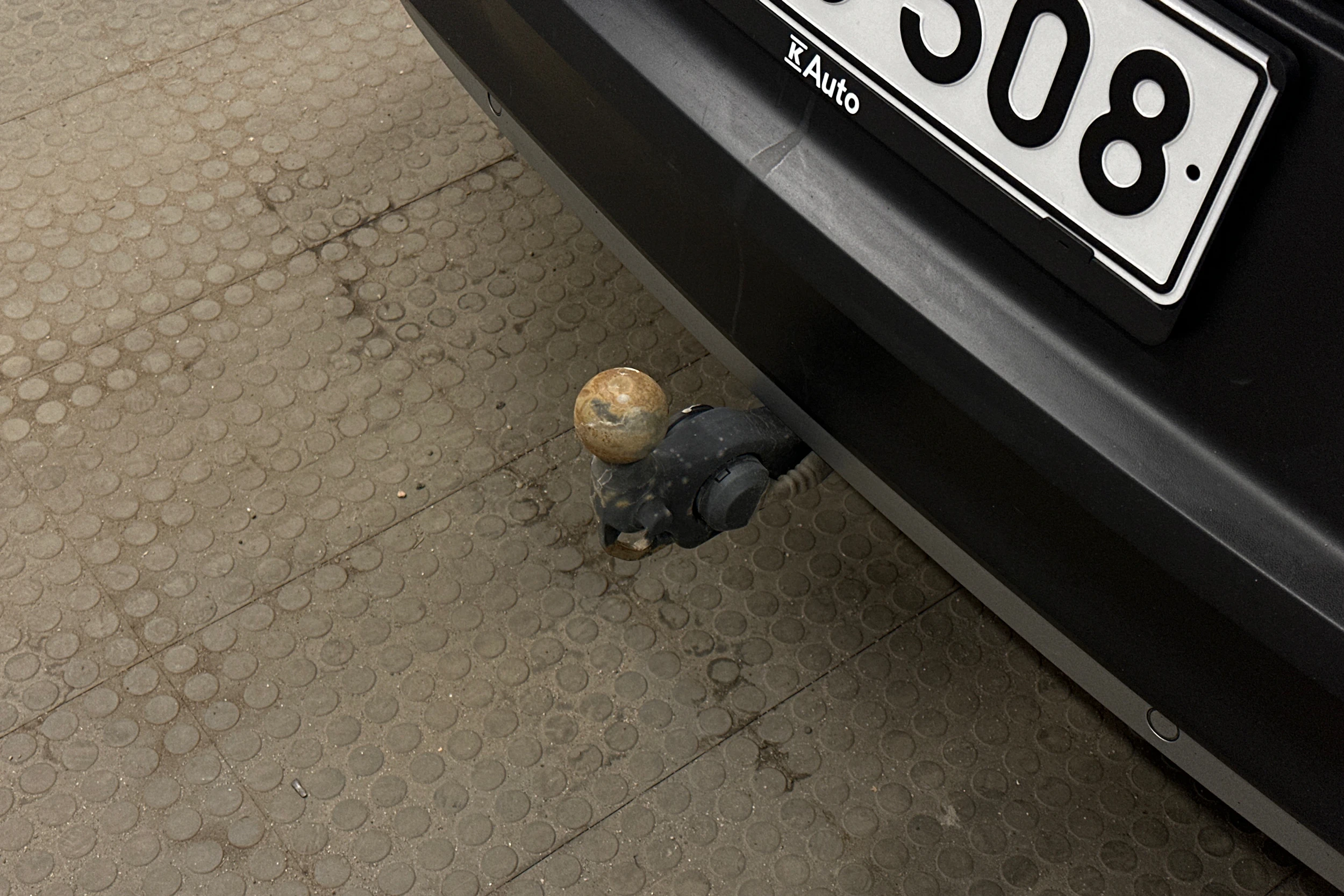 harmaa Volkswagen ID.4 2022 kuva 37.