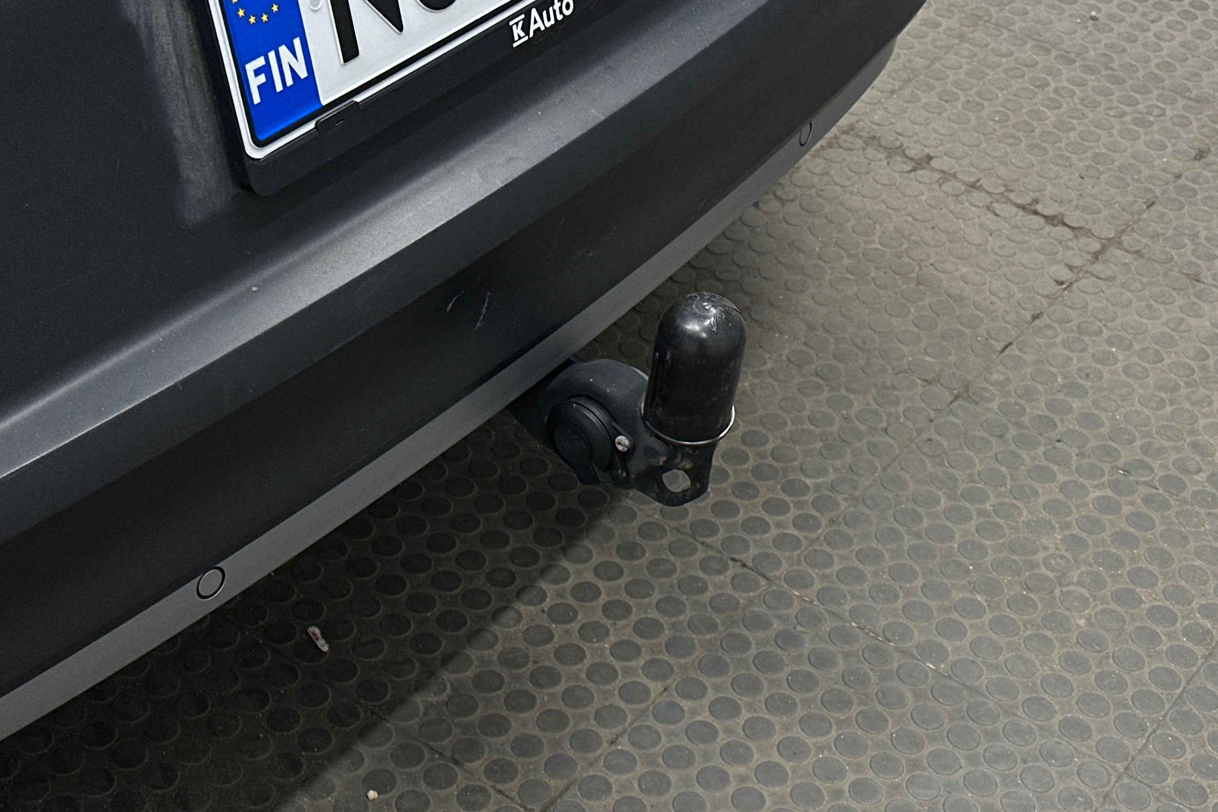 harmaa Volkswagen ID.4 2022 kuva 38.