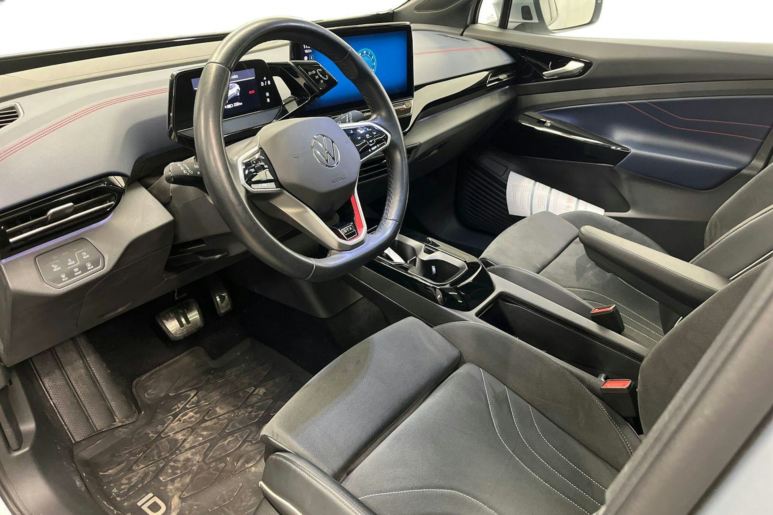 hopea Volkswagen ID.4 2022 kuva 7.