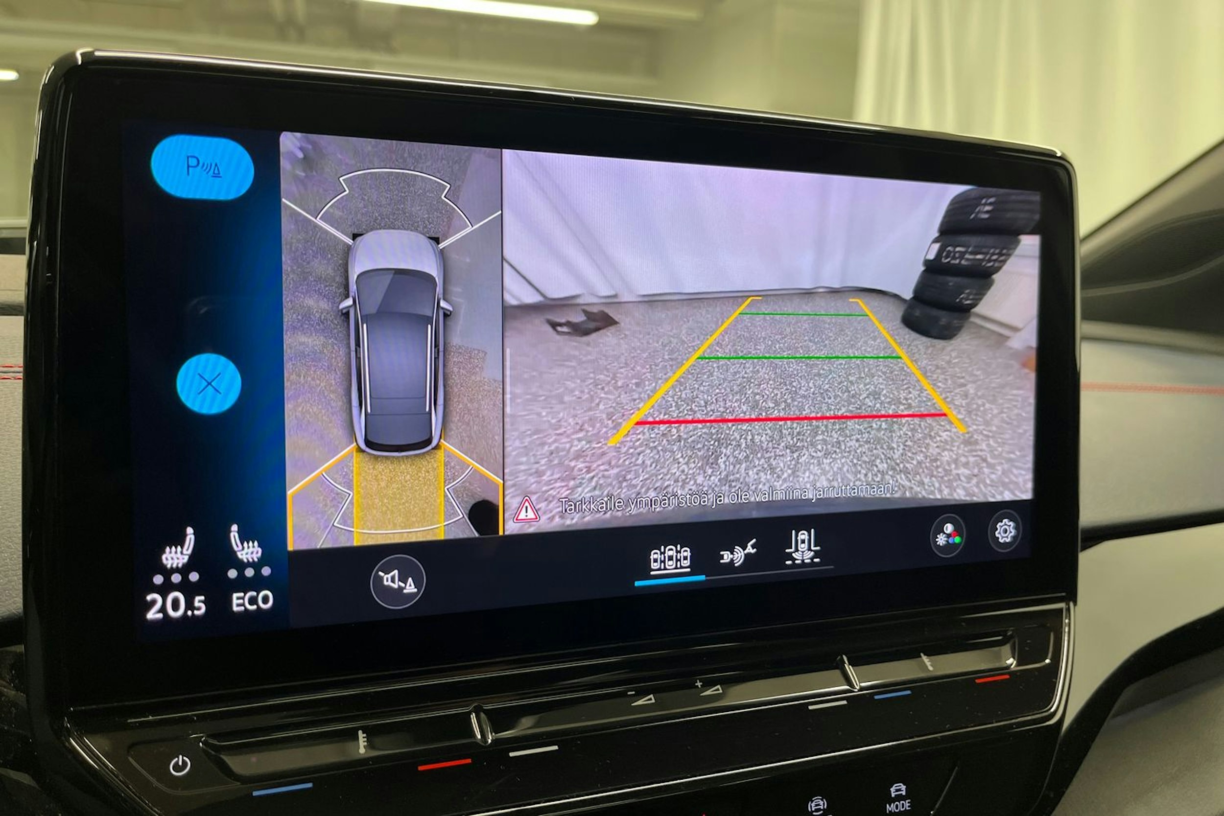 hopea Volkswagen ID.4 2022 kuva 15.