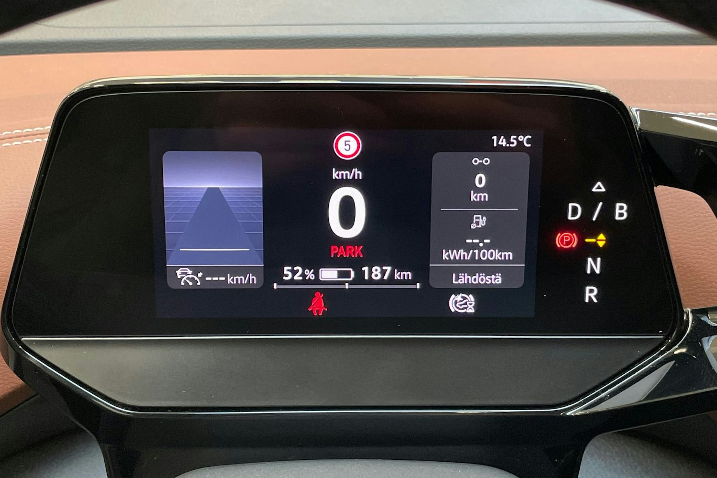 sininen Volkswagen ID.4 2022 kuva 21.