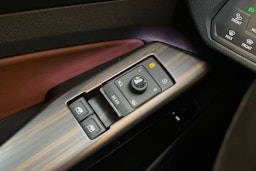 sininen Volkswagen ID.4 2022 kuva 25.