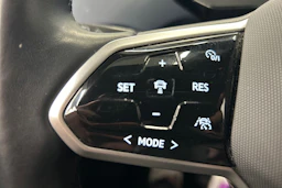 hopea Volkswagen ID.4 2022 kuva 16.