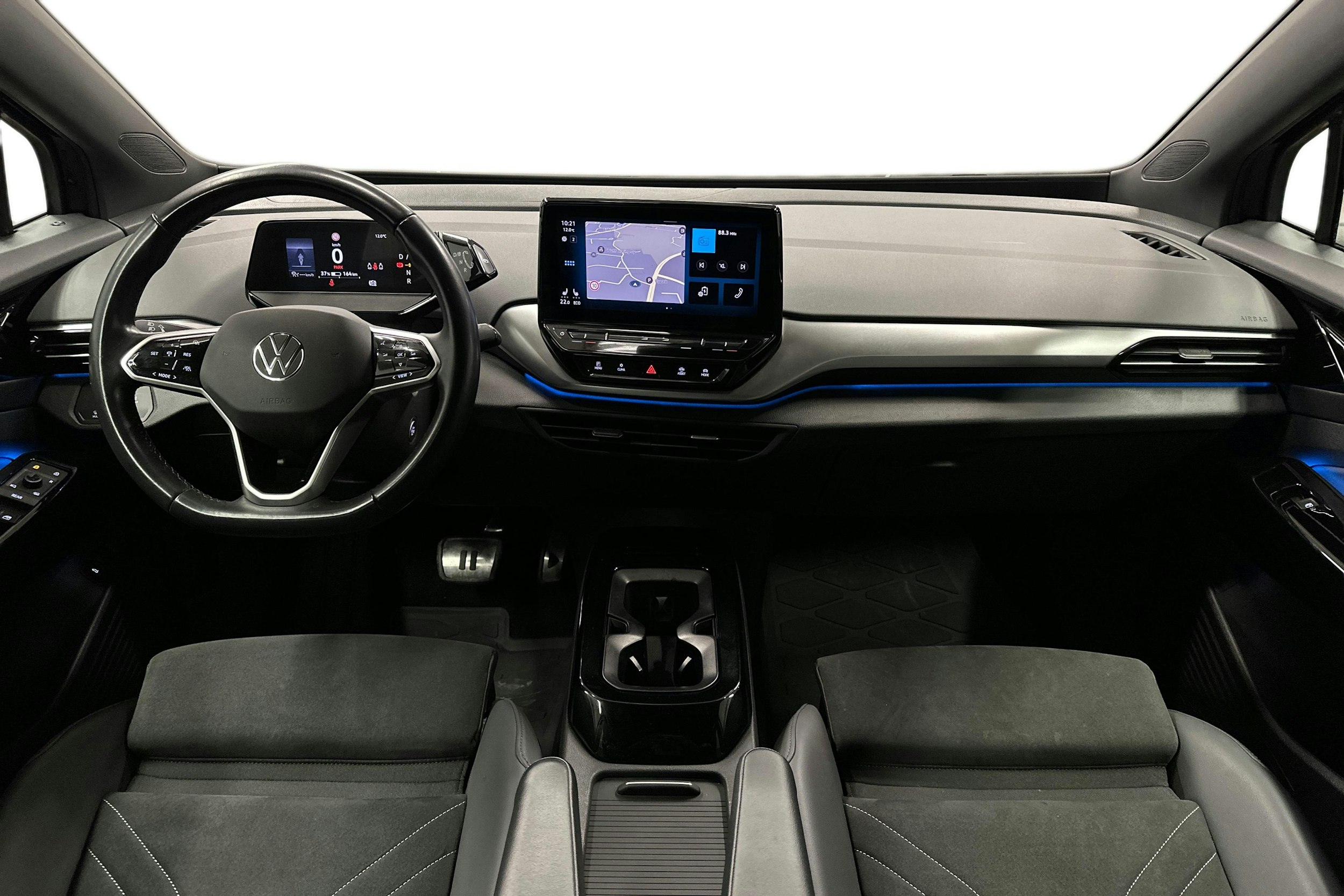 musta Volkswagen ID.4 2022 kuva 7.