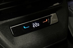 musta Volkswagen ID.4 2022 kuva 14.