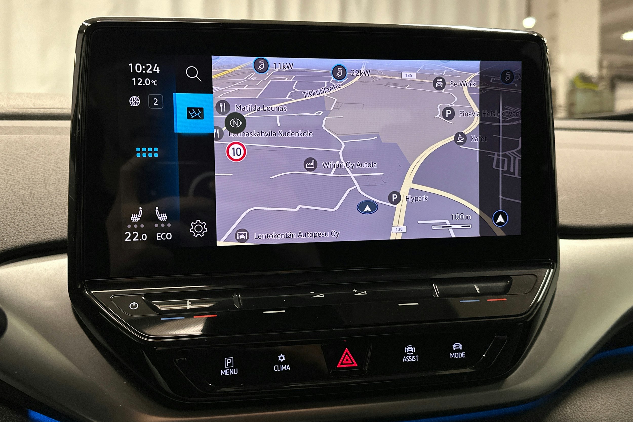 musta Volkswagen ID.4 2022 kuva 22.