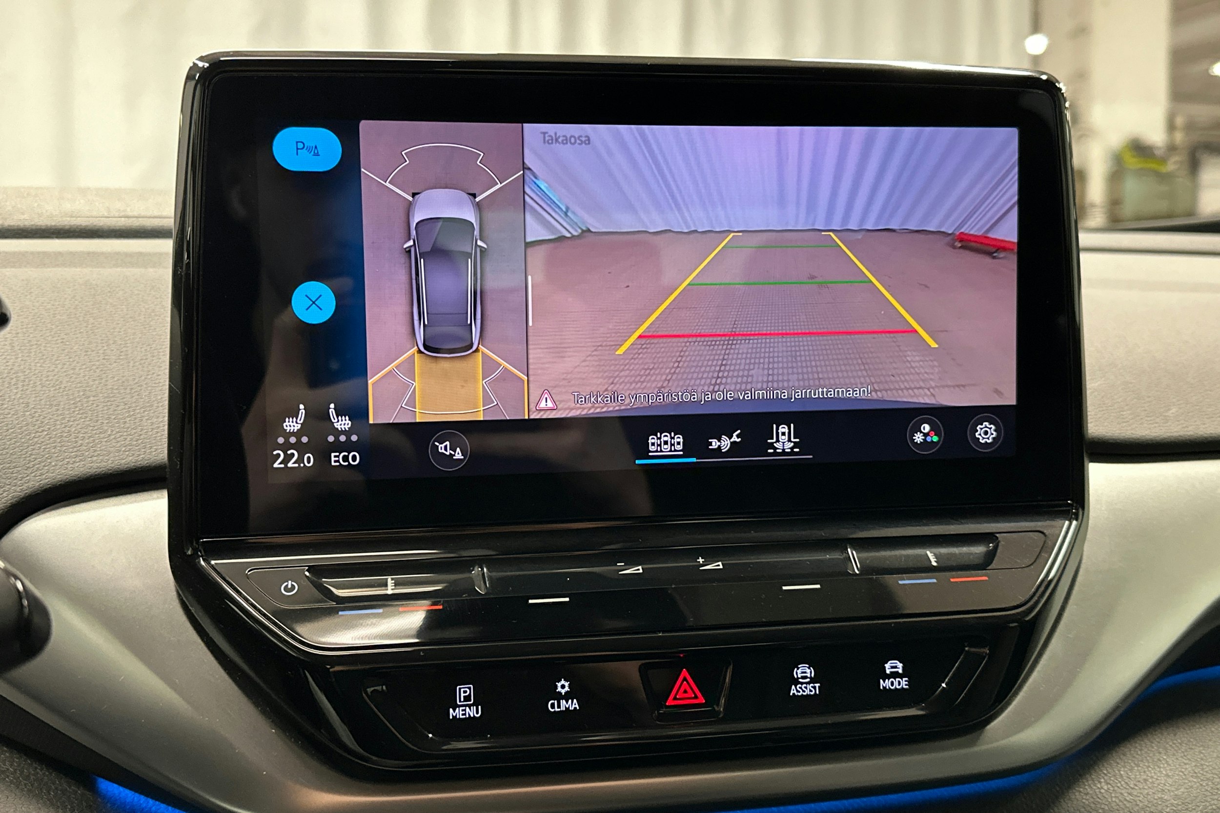 musta Volkswagen ID.4 2022 kuva 28.