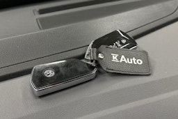 musta Volkswagen ID.4 2022 kuva 29.