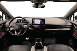 valkoinen Volkswagen ID.4 2023 kuva 9.