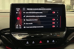 valkoinen Volkswagen ID.4 2023 kuva 27.