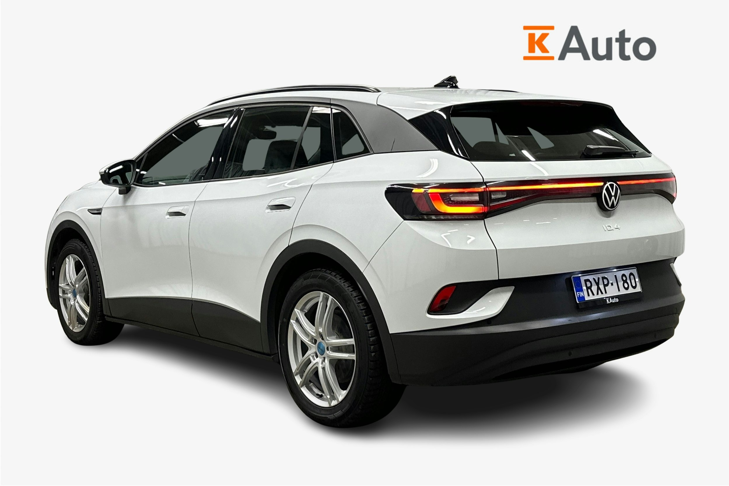 valkoinen Volkswagen ID.4 2022 kuva 2.