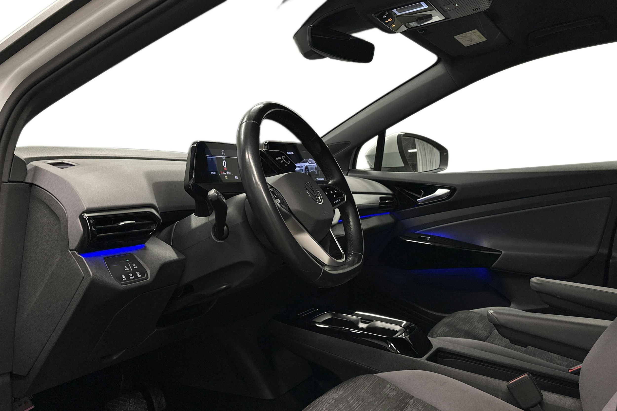 valkoinen Volkswagen ID.4 2022 kuva 7.