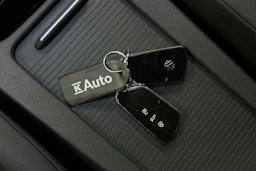 valkoinen Volkswagen ID.4 2022 kuva 37.